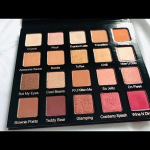 Violet Voss - Holy Grail Eyeshadow Palette